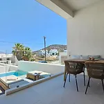 Etherio Milos Apart-hotel 3*