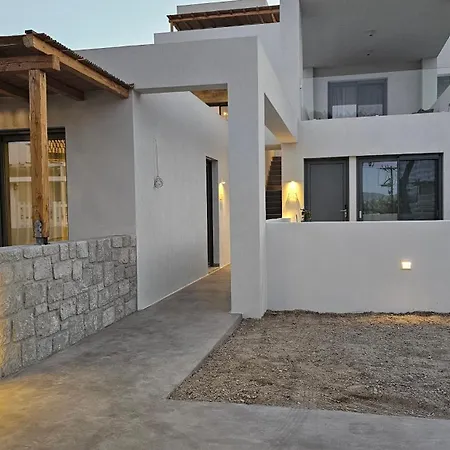 Apartahotel Etherio Milos Pollonia