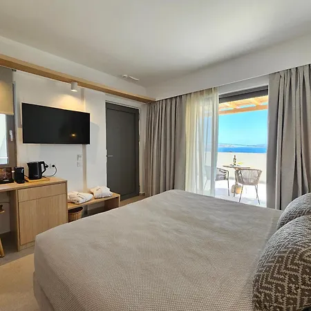 Etherio Milos Aparthotel Pollonia