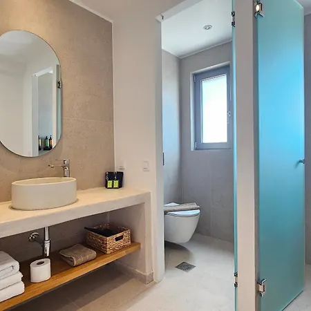 Etherio Milos Apartahotel 3*