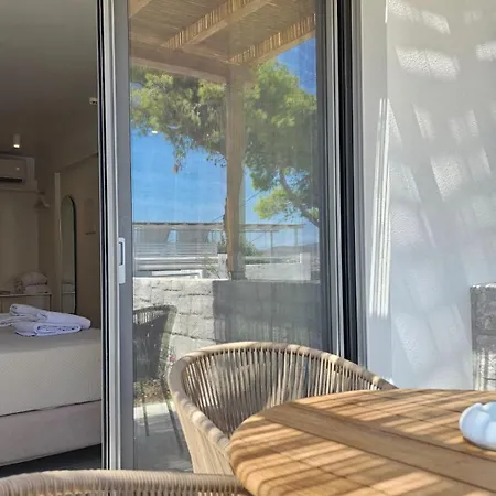 Aparthotel Etherio Milos Pollonia