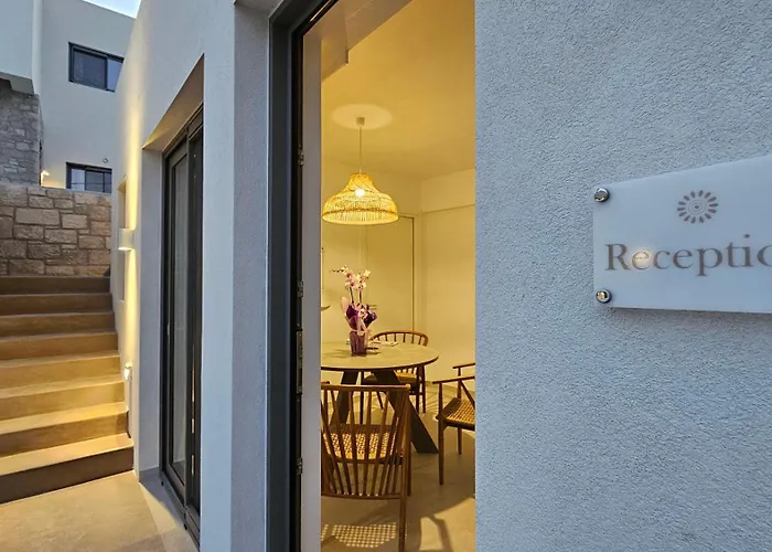 Etherio Milos Aparthotel