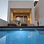Etherio Milos 3* Pollonia