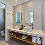 Aparthotel Etherio Milos