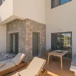 Etherio Milos 3* Pollonia