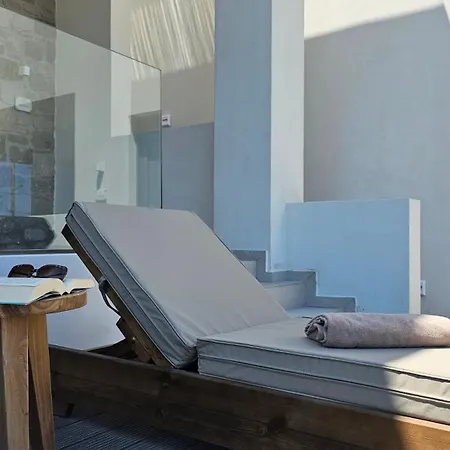 Aparthotel Etherio Milos Pollonia