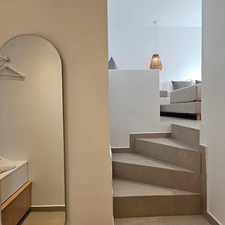 Etherio Milos Aparthotel 3*