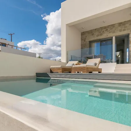 Etherio Milos 3* Pollonia