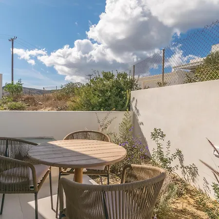 Hotel apartamentowy Etherio Milos 3*