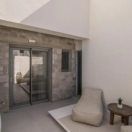 Hotel apartamentowy Etherio Milos