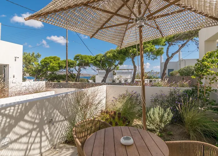 Aparthotel Etherio Milos Pollonia