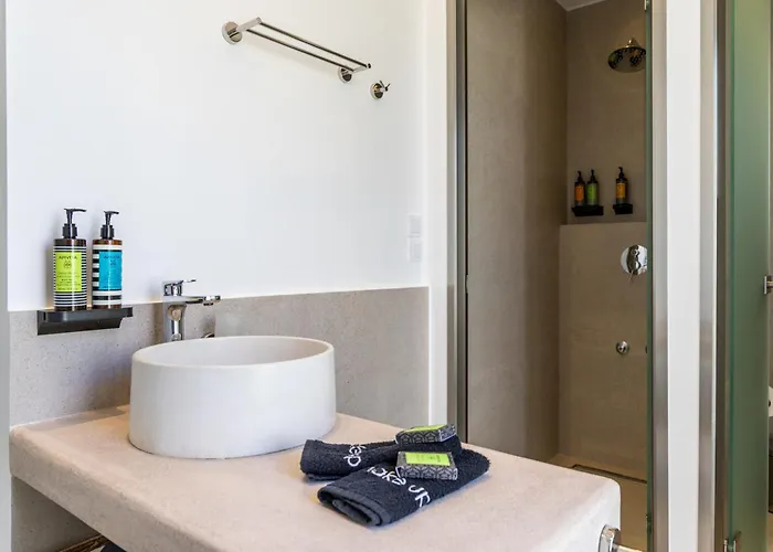 Etherio Milos Pollonia