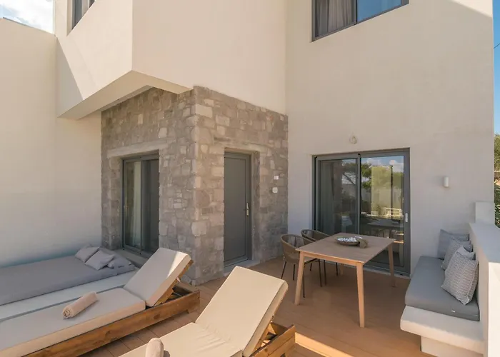 Etherio Milos 3* Pollonia