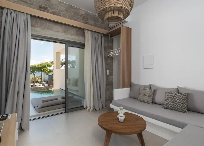 Etherio Milos Aparthotel